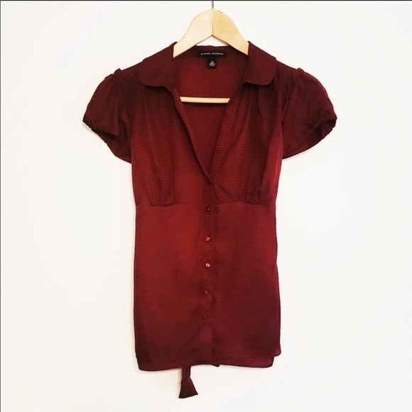 100% Silk Banana Republic Capped-Sleeved Blouse-XS - Picture 2 of 6